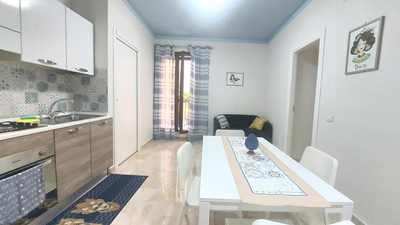 Appartamento In Pieno Centro I Mori E Le Dame باليرمو المظهر الخارجي الصورة